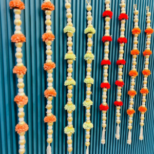 side-hangings-pack-of-1-pair