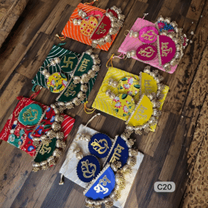 traditional-wedding-shagun-pouch-set-pack-of-10-pair