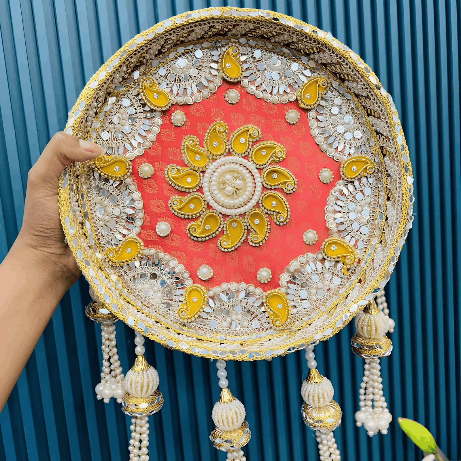 Beautiful Pooja Thali with Different Colors-10 inch(Pack of 1) - Image 4