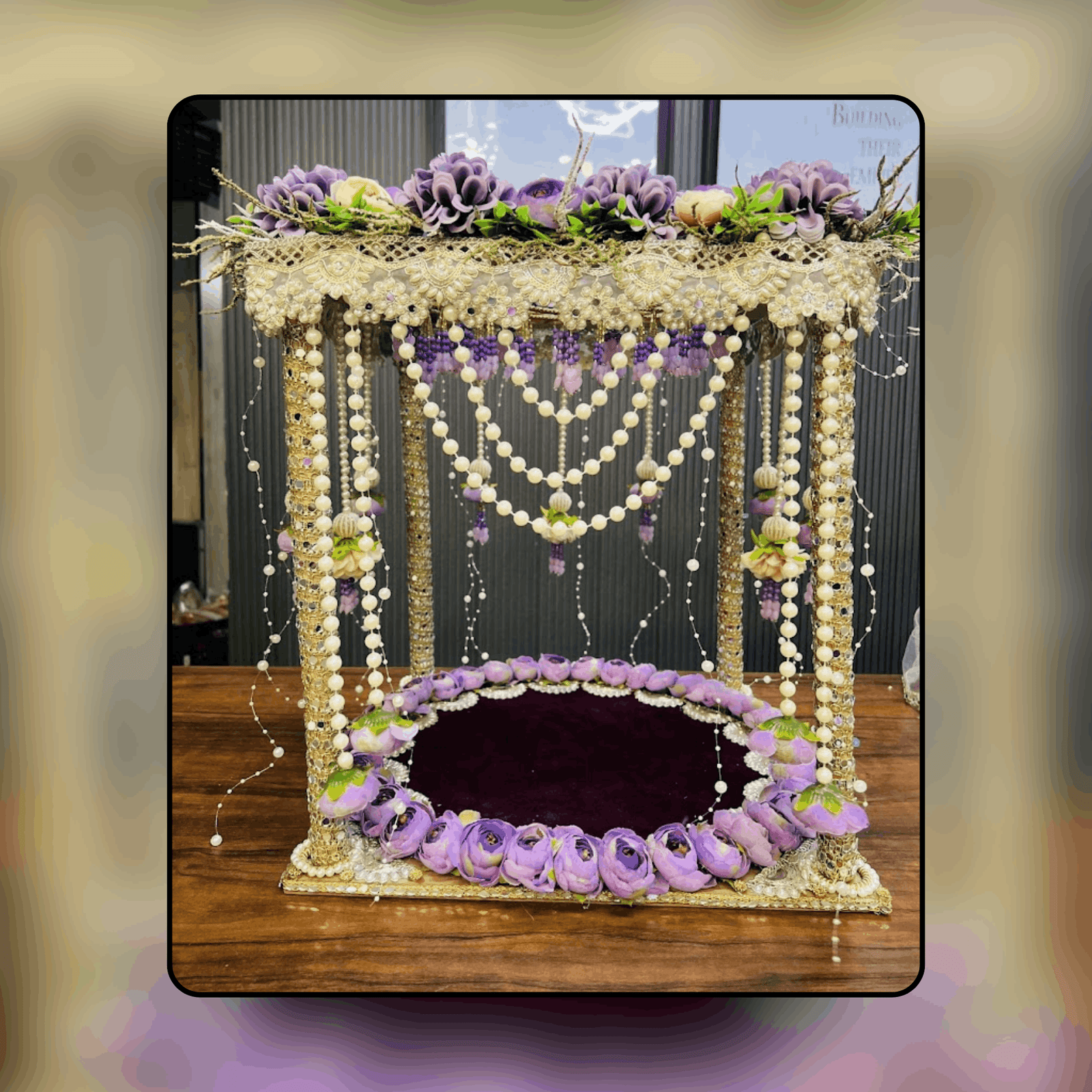 Beautiful Pink Idol Stand-16*16 inch (Pack of 1)