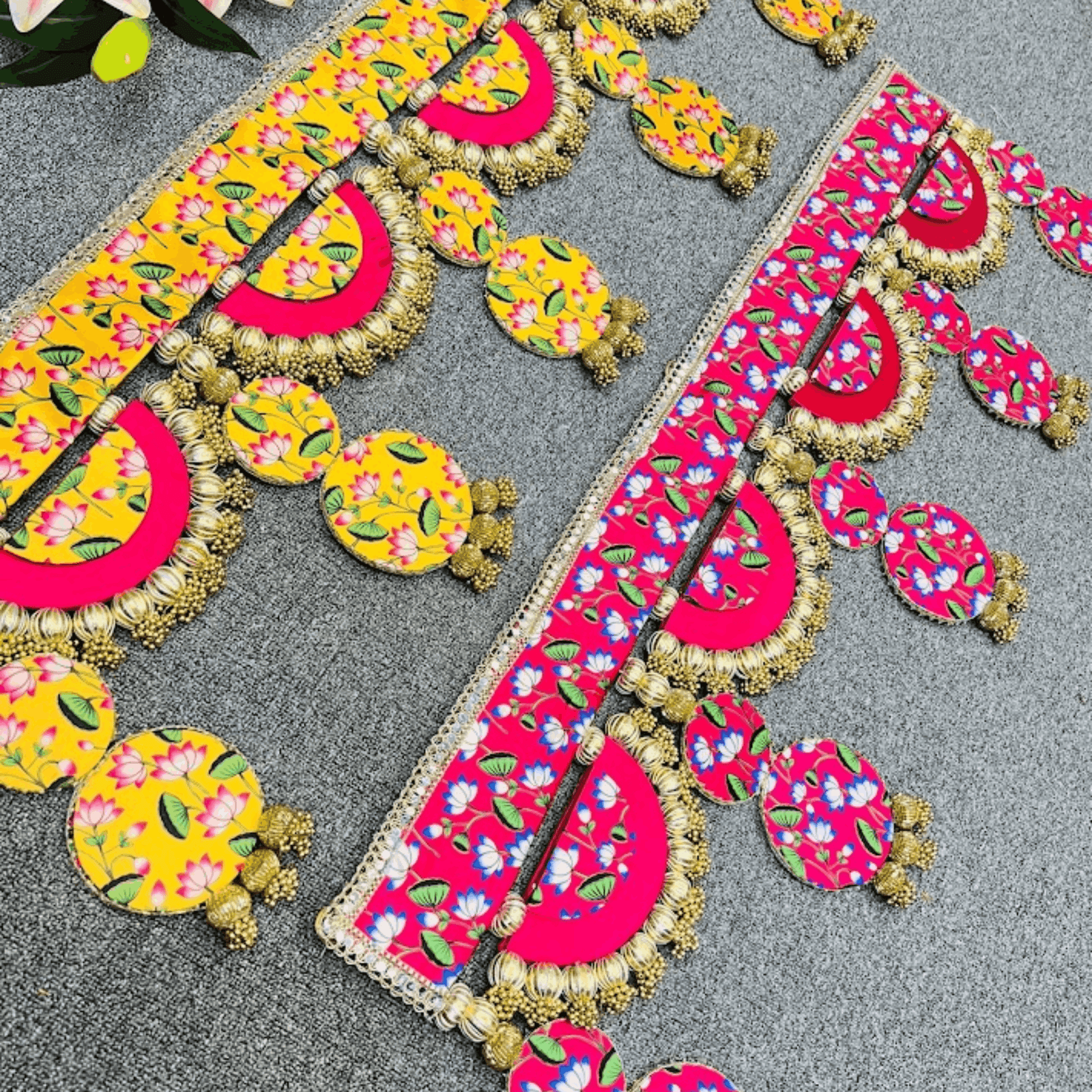 Reversible Beautiful Bandanwar-40 inch (Pack of 1) - Image 2